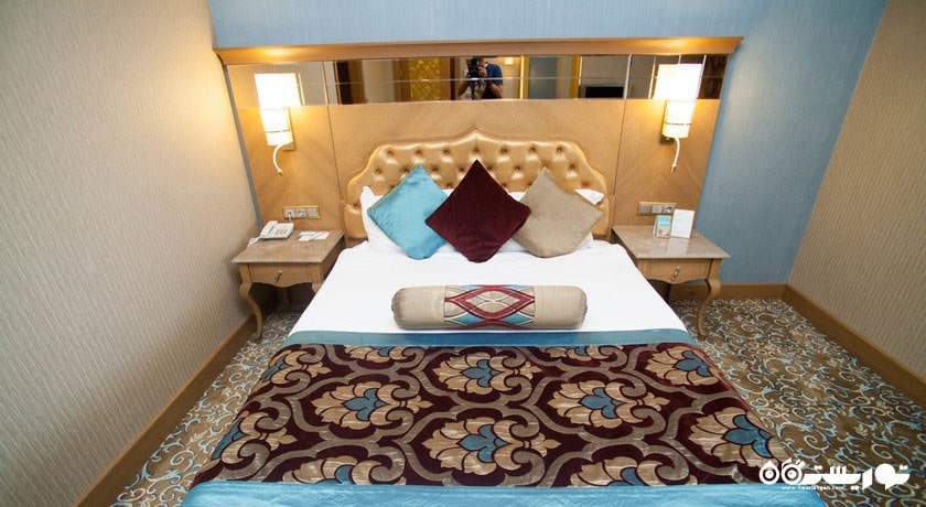 تخت بزرگ سوئیت دلوکس